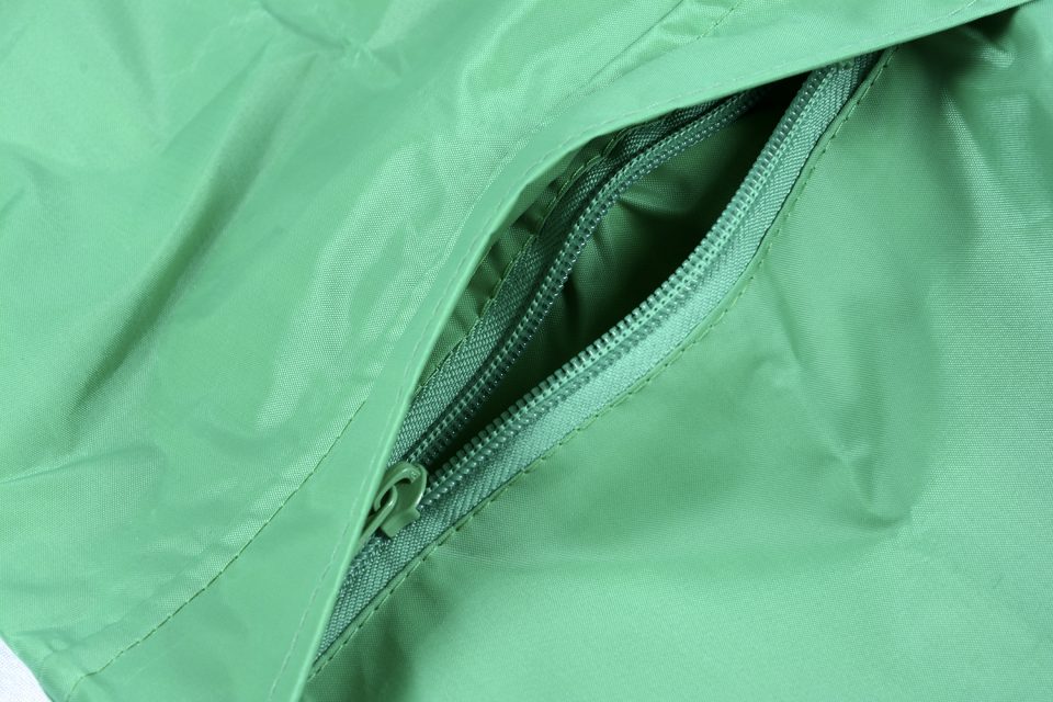 dk003-green-zip-pocket